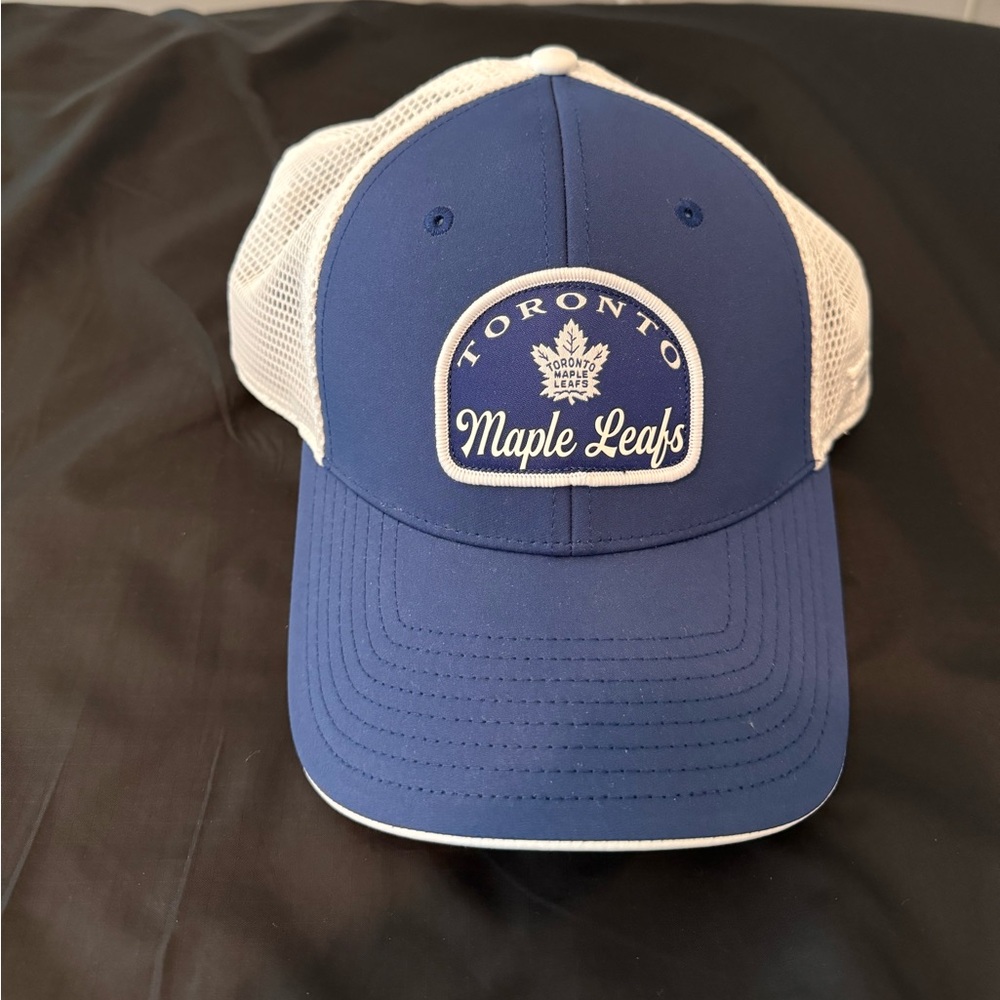 Toronto maple leafs SnapBack hat